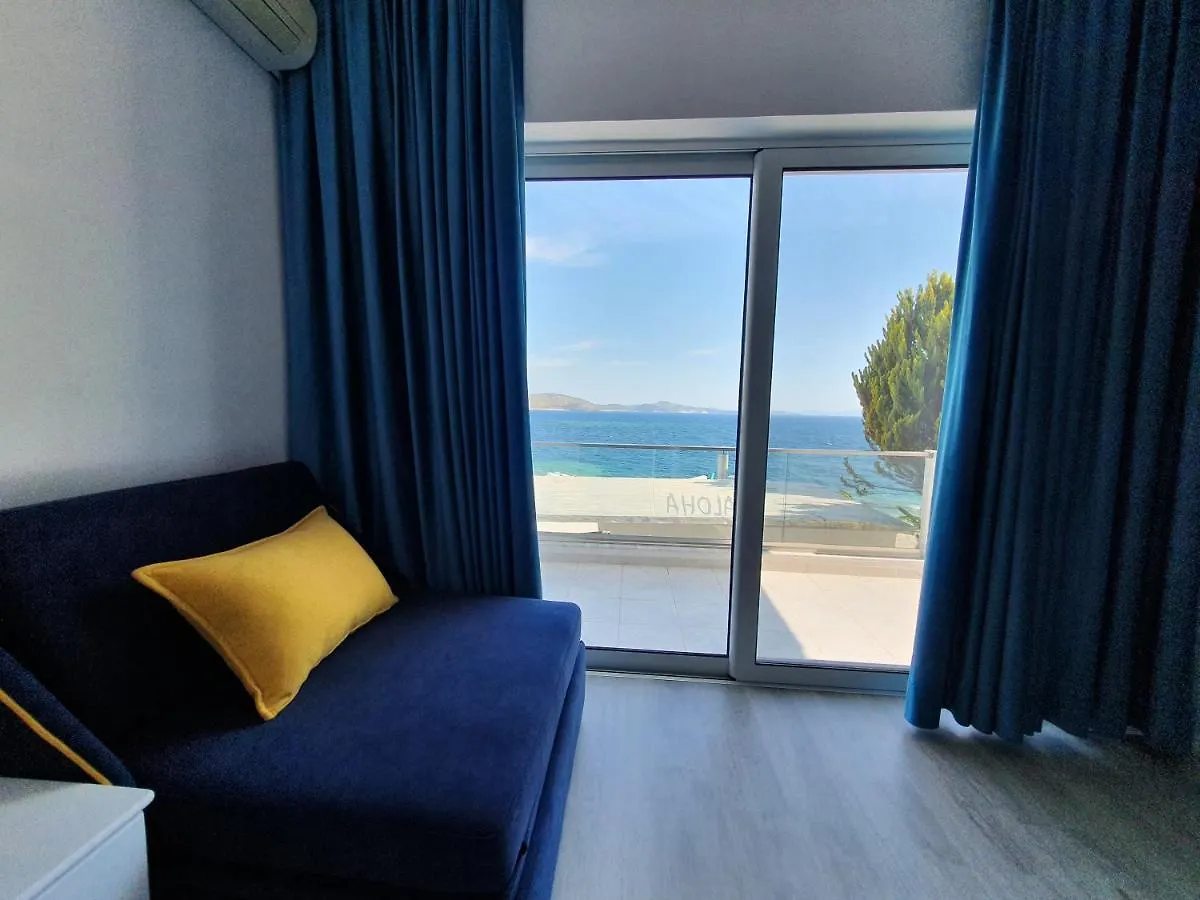 Hotel Aloha Saranda 3*,