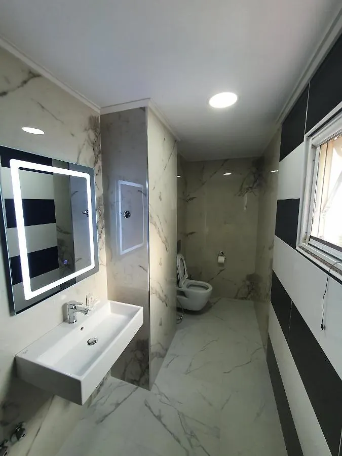 Hotel Aloha Sarande