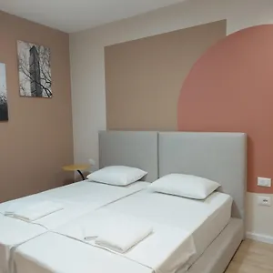 Center Cozy Nest Albania