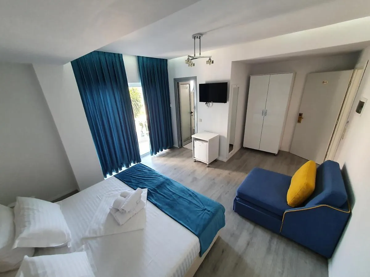 Hotel Aloha Sarandë 3*,  Albanien